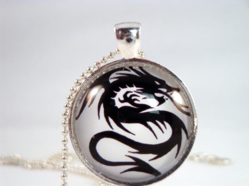 Black Dragon Glass Pendant Necklace on Luulla
