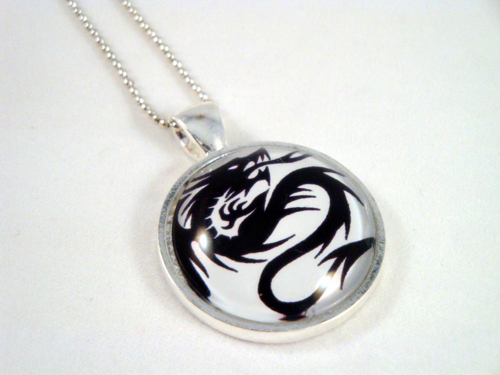 Black Dragon Glass Pendant Necklace on Luulla